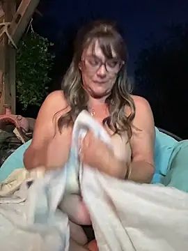 cowgirlc online show from May 29, 1:58 am