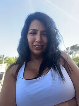 Cataleya80 online show from June 22, 4:04 pm