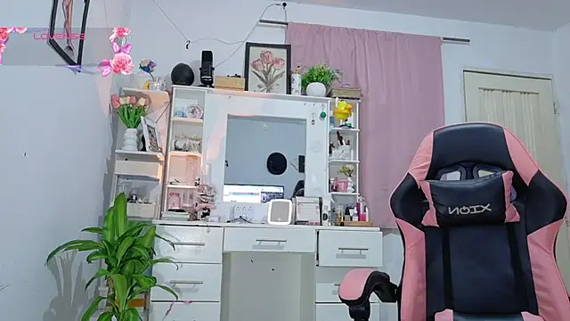 Sweet baby hellen online show from July 15, 4:39 am