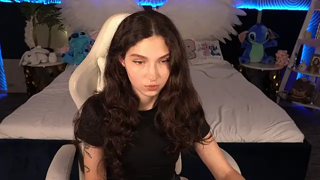 Snapshot of BabyFlowerr chatting on October 8, 6:56 pm BabyFlowerr online show from October 8, 6:56 pm