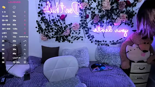 Bell a mi  online show from December 14, 1:39 pm