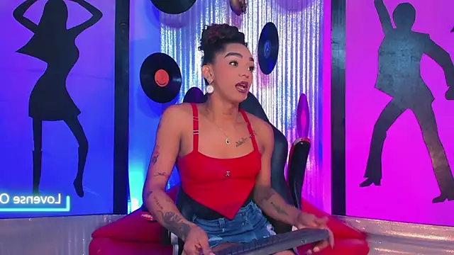 nickyminach  online show from July 31, 7:26 pm