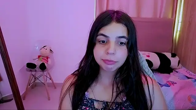  elenna online show from June 11, 6:05 pm