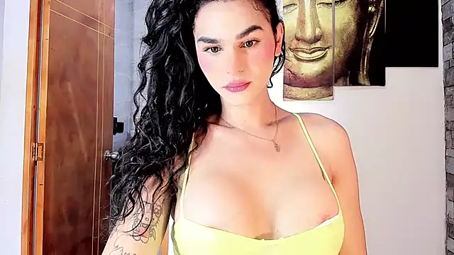 little tsgirl  online show from July 5, 11:10 pm