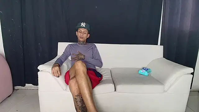 self love46 online show from June 25, 6:29 am