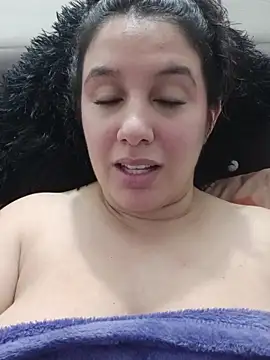 Deina bunny online show from November 12, 11:47 pm