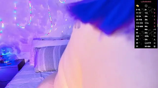 emmajohnss online show from March 5, 4:08 am