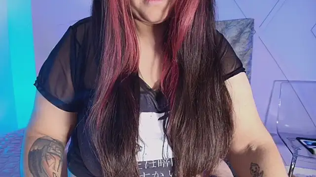 Snapshot of emmajohnss chatting on September 9, 3:50 am emmajohnss online show from September 9, 3:50 am