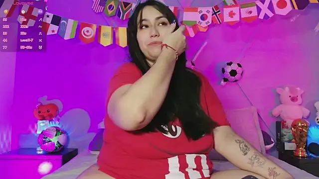 emmajohnss online show from June 30, 4:01 am