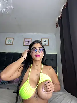 lovely violet13 online show from June 13, 5:54 pm