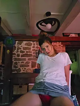 Lina lou4 online show from July 19, 1:46 pm