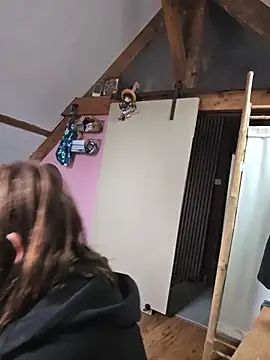 Lina lou4 online show from January 9, 3:05 pm