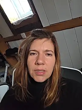 Lina lou4 online show from March 11, 3:25 pm