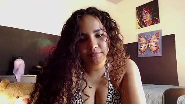 luciana keating online show from July 27, 2:19 am