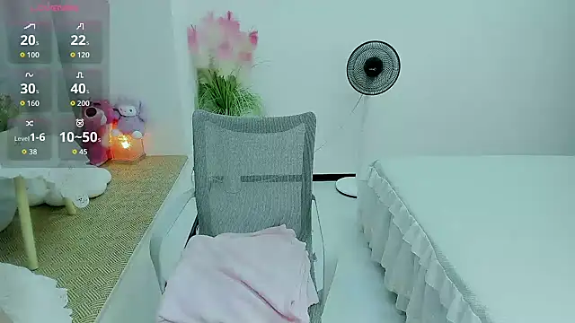 Vivian-6 online show from June 30, 12:32 am