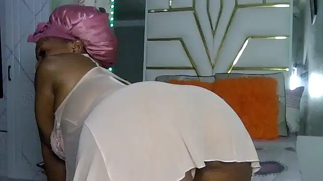 SexyyNana online show from September 14, 1:42 pm