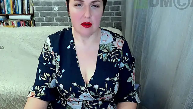 Rainbow lady online show from January 8, 1:26 pm