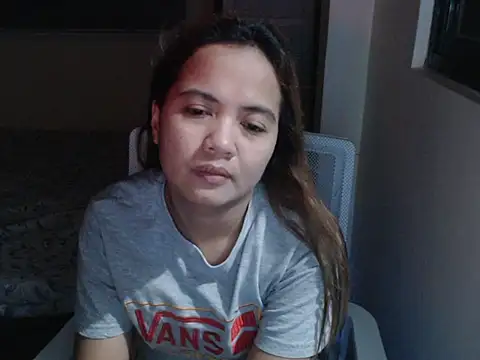 Snapshot of xTheLastVIRGINx chatting on October 6, 3:40 pm xTheLastVIRGINx online show from October 6, 3:40 pm