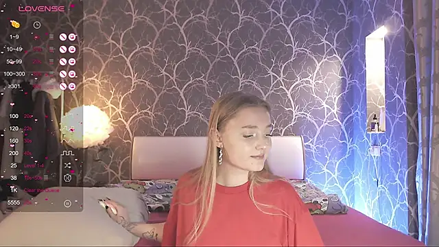 MiaMiaMeow online show from November 24, 8:11 pm