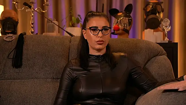 kelly kent online show from November 21, 10:23 pm