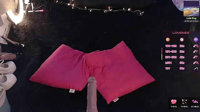 Emmy Ruiz online show from July 26, 2:19 am