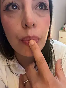 Freyja soh online show from November 14, 11:16 pm