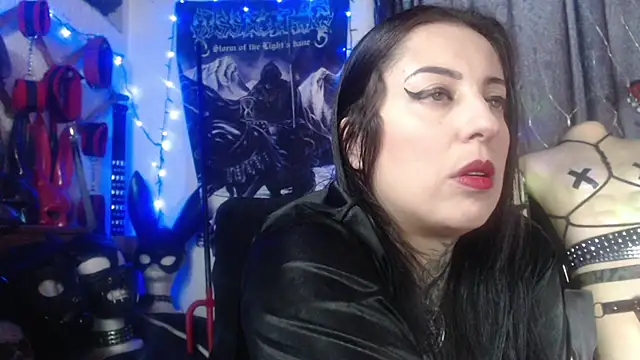 Snapshot of Astartexxx chatting on September 28, 10:26 pm Astartexxx online show from September 28, 10:26 pm