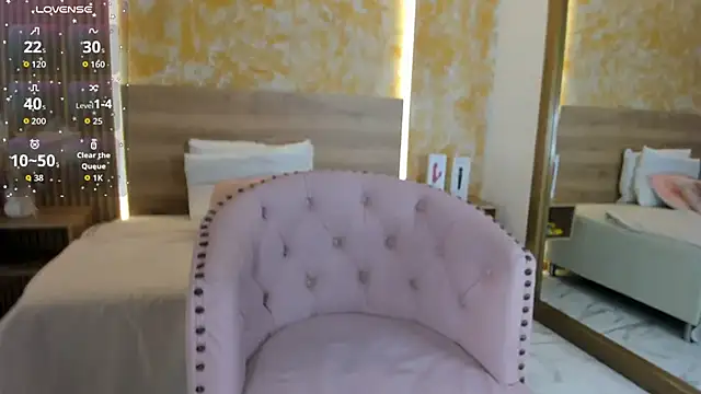 Valentina Ross  online show from June 30, 11:53 am