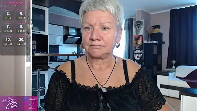 Snapshot of roxana_brooks chatting on September 25, 2:49 pm roxana brooks online show from September 25, 2:49 pm
