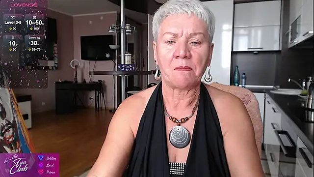 Snapshot of roxana_brooks chatting on September 10, 10:59 am roxana brooks online show from September 10, 10:59 am