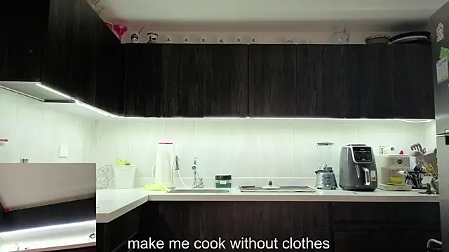 Mala Bad online show from November 12, 5:33 pm