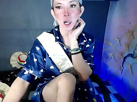 Rhianna wilson online show from May 17, 9:19 am