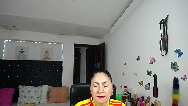 mature bigboobs10 online show from July 5, 4:19 am