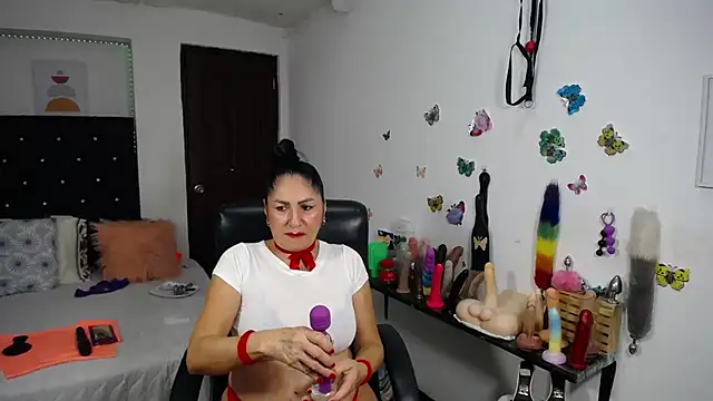 mature bigboobs10 online show from June 27, 5:30 am