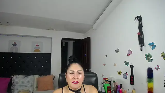 mature bigboobs10 online show from July 15, 4:17 am
