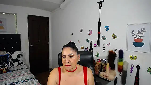 mature bigboobs10 online show from December 15, 4:07 am