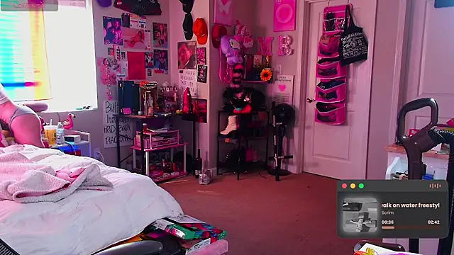 MissRomero online show from March 18, 10:26 pm