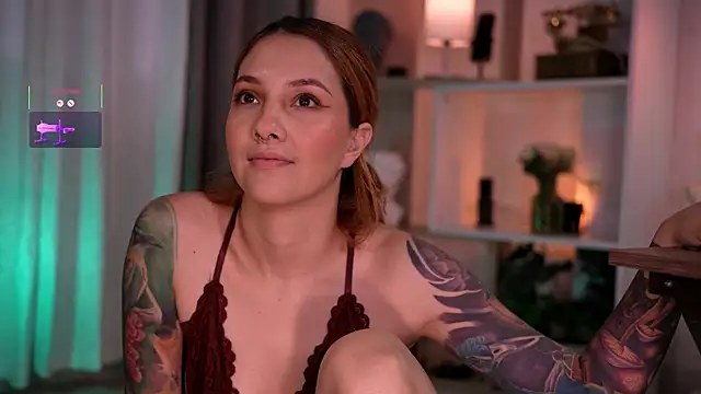 RedJasmine  online show from June 11, 10:06 pm