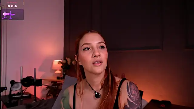 RedJasmine  online show from May 2, 12:03 am