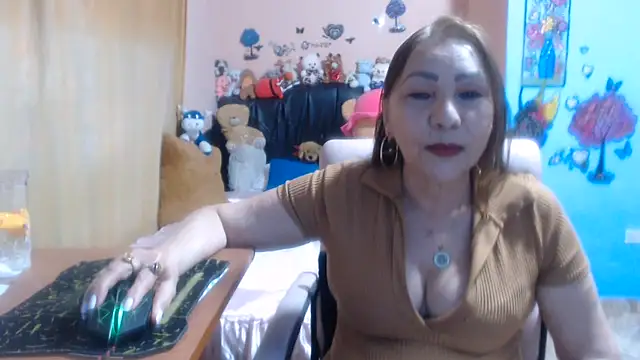 milfeddy  online show from July 19, 10:34 pm