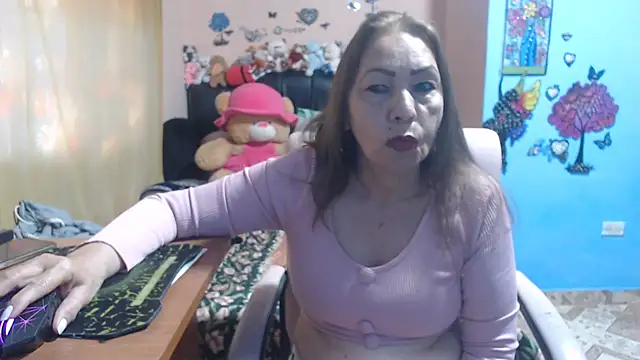 milfeddy  online show from May 2, 1:03 pm