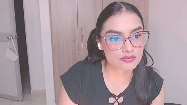1eve rox online show from July 23, 5:15 am