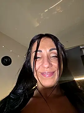 LeticiaWoods online show from April 29, 8:47 pm