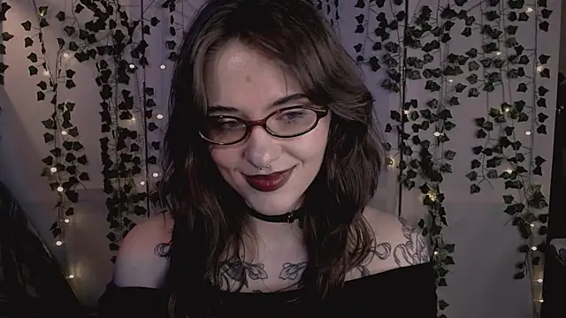 risha laas online show from January 8, 8:13 pm