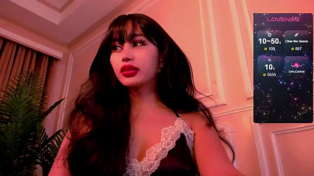 YOURCRISTINAS online show from May 3, 5:27 pm
