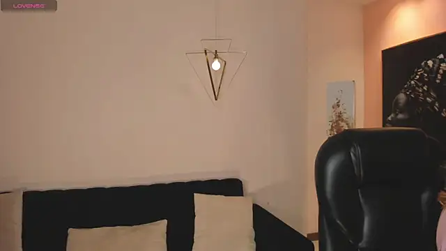EveBensonX online show from July 21, 7:25 pm