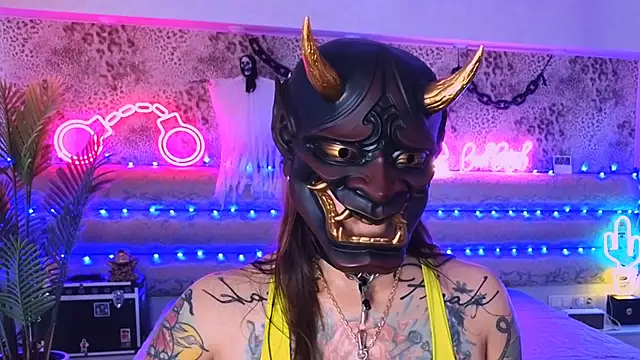 Cool Freak  online show from November 2, 10:40 am