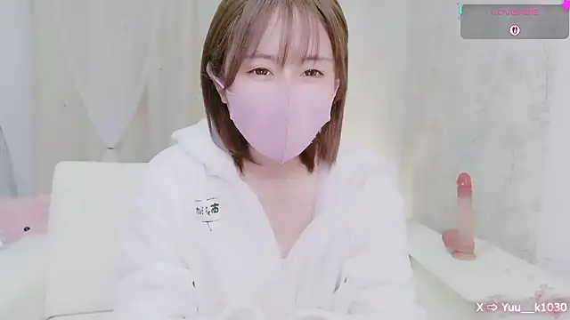 Yuu  k online show from October 27, 3:07 pm