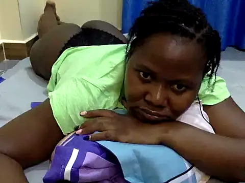 10sexymelo69  online show from February 9, 9:17 pm