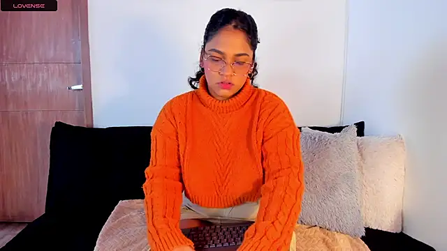 Snapshot of iriss_25 chatting on September 29, 12:21 pm iriss 25 online show from September 29, 12:21 pm